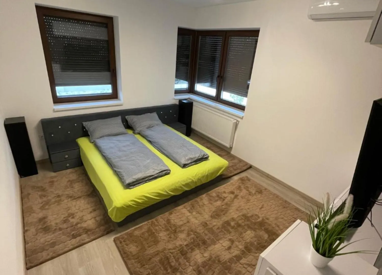 Vrg 1 Exkluziv Apartman Debrecen Hungary